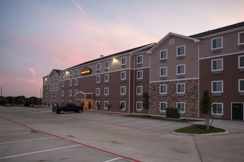 Woodspring Suites College Station Exterior photo