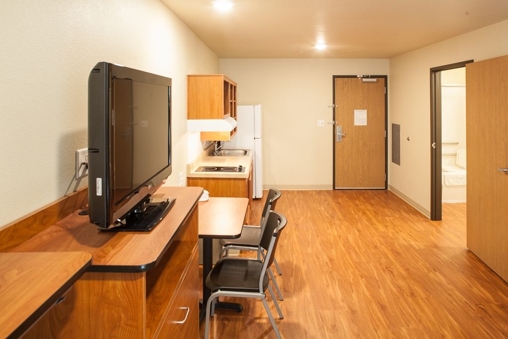 Woodspring Suites College Station Room photo